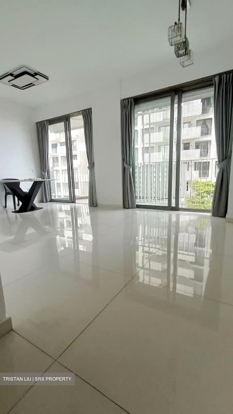 Sky Habitat (D20), Condominium #566689671